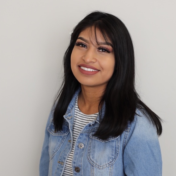 Meet your Posher, Anahi - Picture 7 of 8